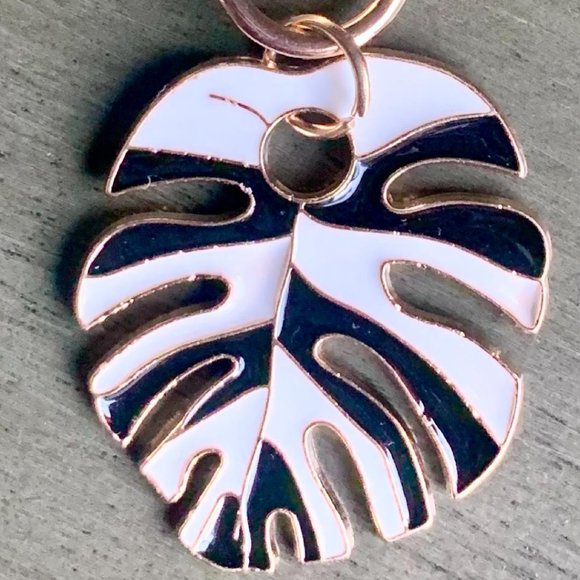 5 Styles Colorful Metal Monstera Tropical Leaves Leaf Handbag Bag Charm Keychain - Picture 4 of 8